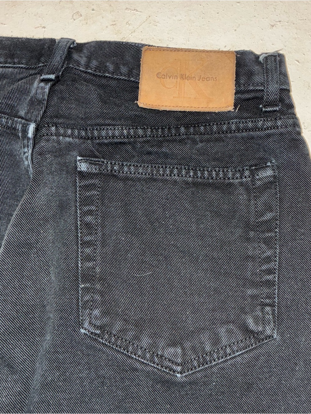 Vintage 90s Calvin Klein Women's Straight Leg Jeans — Black - Picture 7 of 8